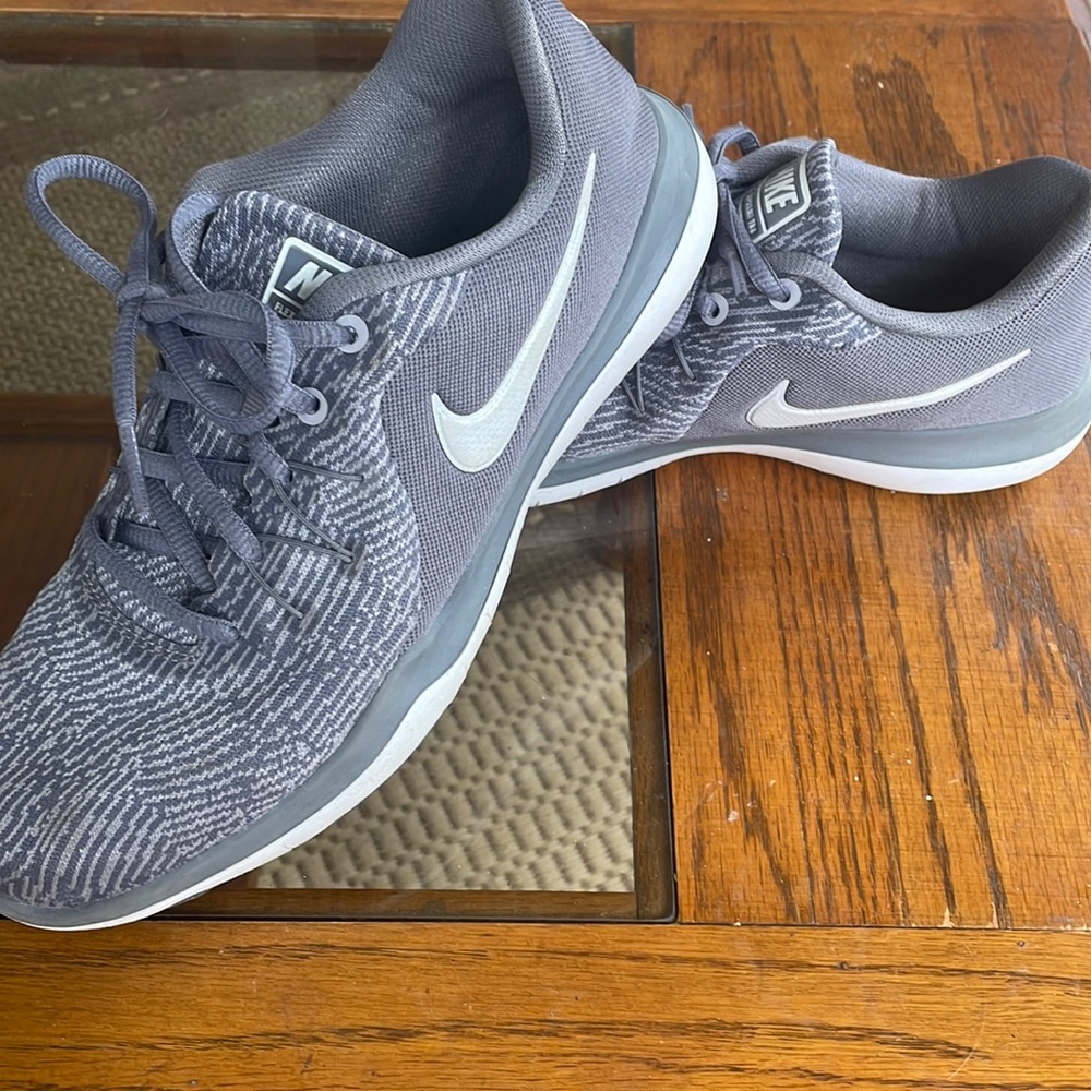 Nike shoes